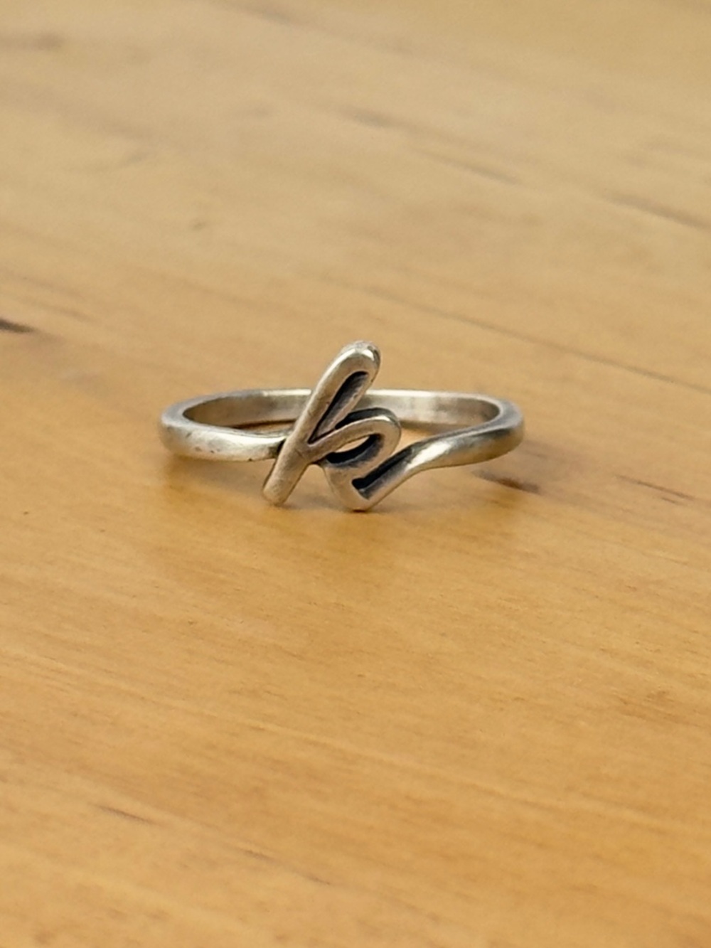 James Avery Sterling Silver Script Initial Ring “K” Size 8.75 Unisex